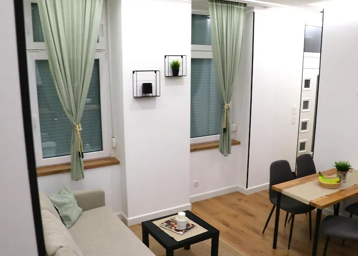 Apartament Sipsix - Modern 2 Bedroom Newly Renovated Flat With Ac In Centre *