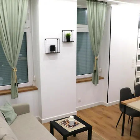 Apartment Sipsix - 2 Bedroom Flat In The Heart Of *